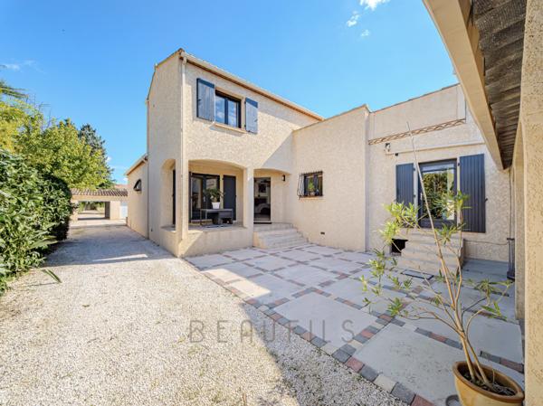 Aigues-Mortes (30220) EXCLUSIVITÉ - (30220) AIGUES MORTES - Villa de 167m² avec piscine - terrain de 1700m² - dépendance