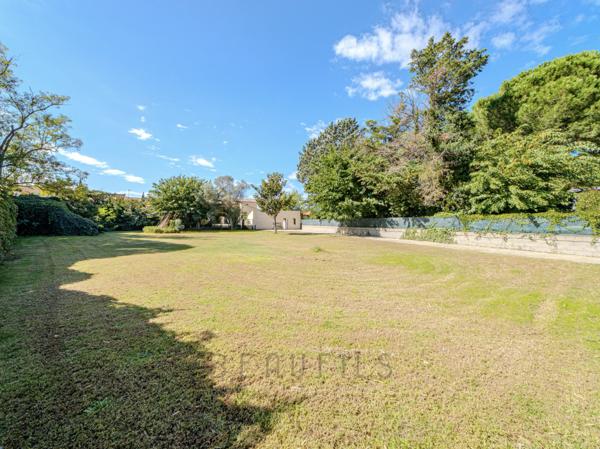 Aigues-Mortes (30220) EXCLUSIVITÉ - (30220) AIGUES MORTES - Villa de 167m² avec piscine - terrain de 1700m² - dépendance