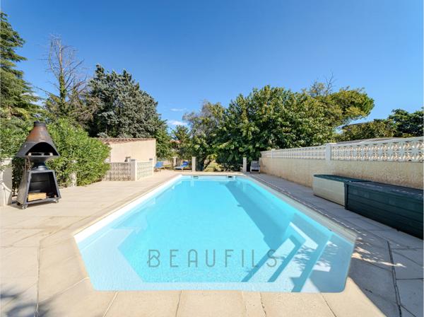 Aigues-Mortes (30220) EXCLUSIVITÉ - (30220) AIGUES MORTES - Villa de 167m² avec piscine - terrain de 1700m² - dépendance