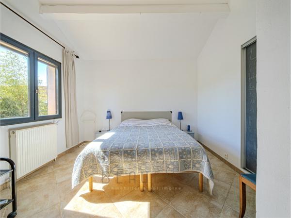 Aigues-Mortes (30220) EXCLUSIVITÉ - (30220) AIGUES MORTES - Villa de 167m² avec piscine - terrain de 1700m² - dépendance