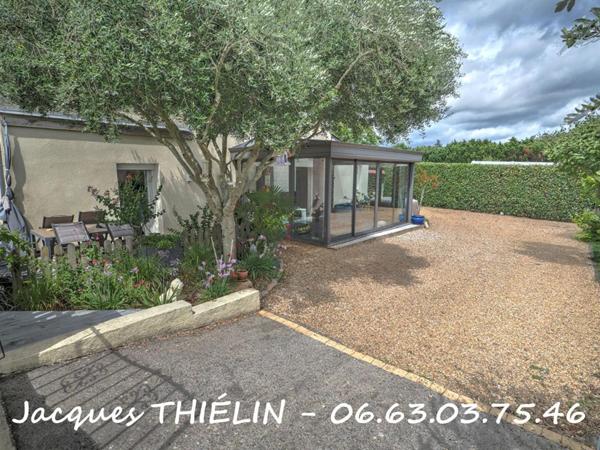 TRÈS JOLIE PROPRIÉTÉ PROCHE DE TOUTES COMMODITÉS