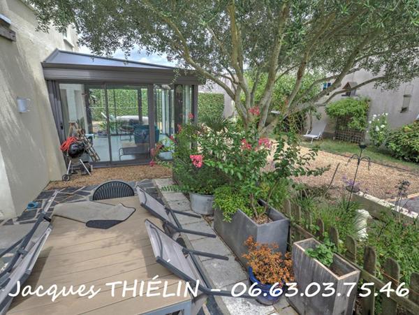 TRÈS JOLIE PROPRIÉTÉ PROCHE DE TOUTES COMMODITÉS