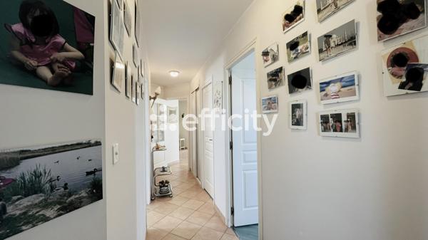 Maison
         6 pièces
        - 150 m² Bien prestige 540 000 € *