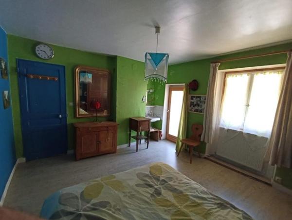 L'agence SAFTI (Jean marc BRUSCAGGIN) vous propose en exclusivité cette maison de tradition, restauré de 132 m2