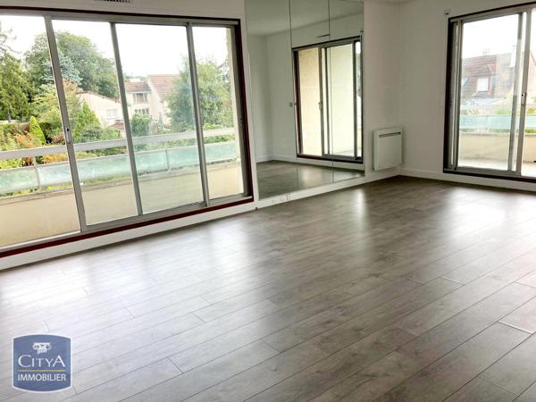 Appartement à louer 3 pièces 75.44m²