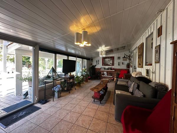 Maison 5 pièces-Terrain d'environ 915m² avec Dépendance de 35m²