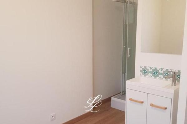 Vente - Immeuble 6 pièces 140 m 2 LA SUZE SUR SARTHE (72210)