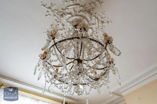 Maison à vendre 10 pièces 200m²