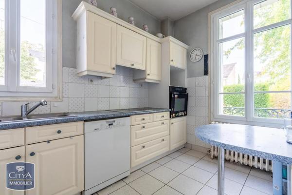 Maison à vendre 10 pièces 200m²