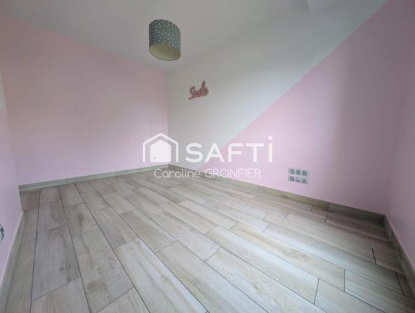 Villa contemporaine avec piscine - 4 chambres - DPE A