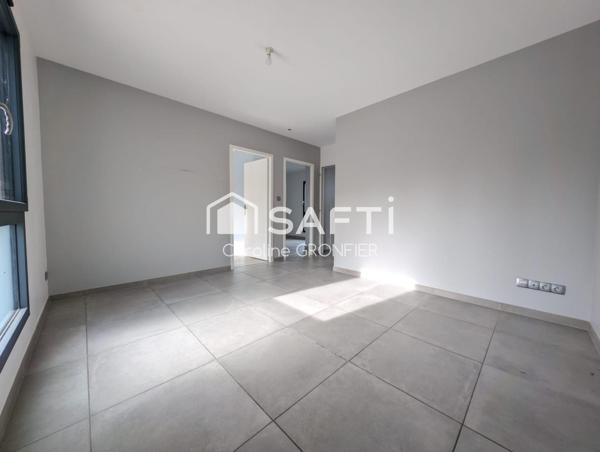 Villa contemporaine avec piscine - 4 chambres - DPE A