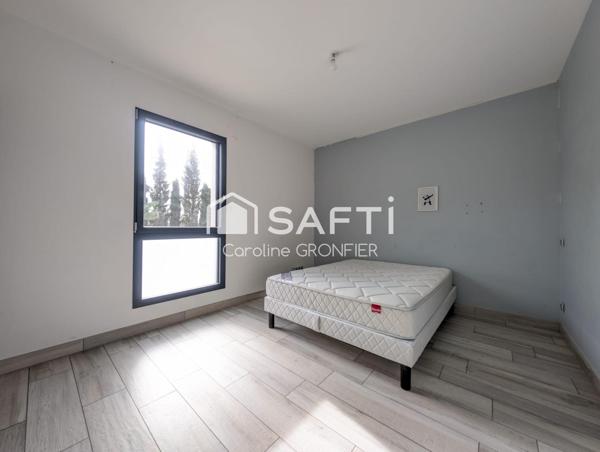 Villa contemporaine avec piscine - 4 chambres - DPE A