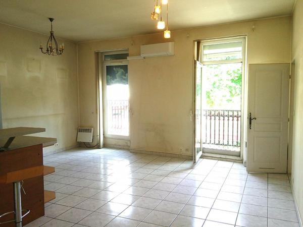 Appartement Vidauban centre, 1er étage, 3 pièce(s) 60 m2