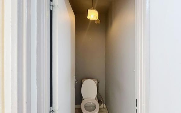 Appartement à vendre    3 pièces • 67 m2 Paris 11