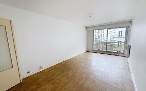 Appartement à vendre    3 pièces • 67 m2 Paris 11
