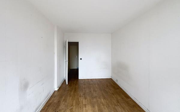 Appartement à vendre    3 pièces • 67 m2 Paris 11