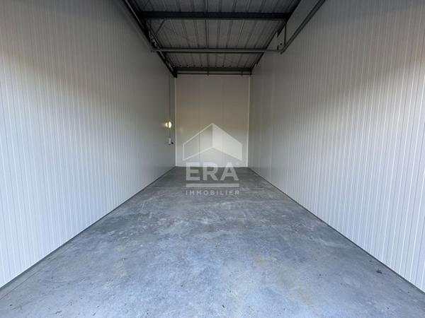 INVESTISSEMENT dans un secteur en plein développement - BOXS DE STOCKAGE - BEL EMPLACEMENT