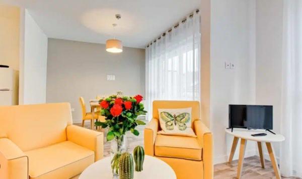 INVESTISSEMENT LOCATIF – SAUMUR – Résidence multigénérationnelle Heurus Epona - 5,5 % de rentabilité