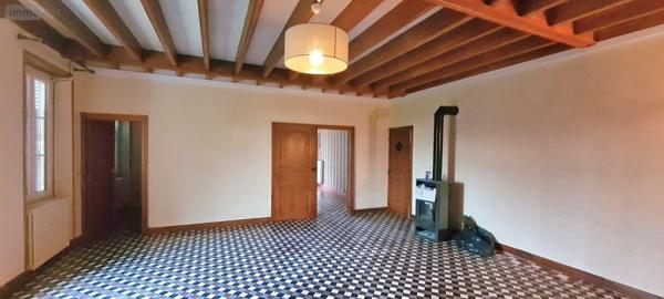 Maison rurale à vendre à Parcé-sur-Sarthe dans la Sarthe (72300), ref : 72133-114