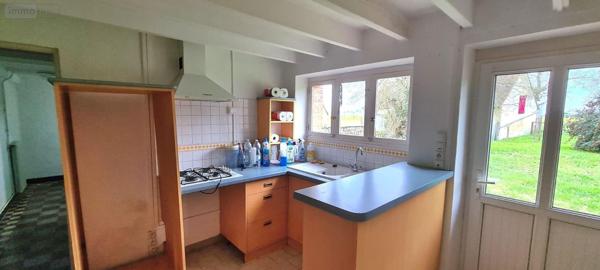 Maison rurale à vendre à Parcé-sur-Sarthe dans la Sarthe (72300), ref : 72133-114