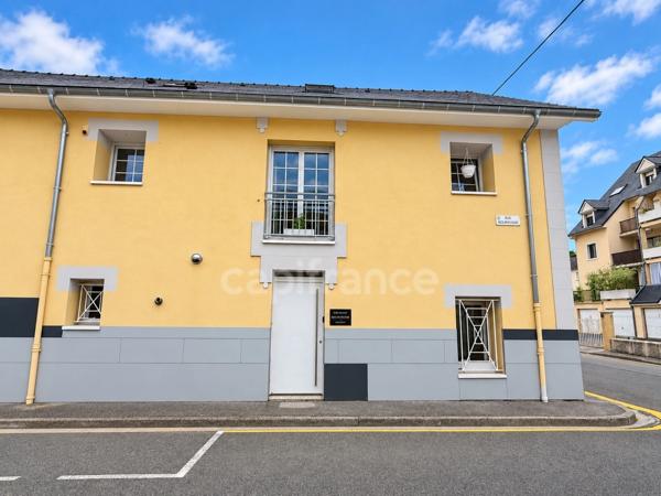Superbe Loft de 180m²/hab avec studio et garage