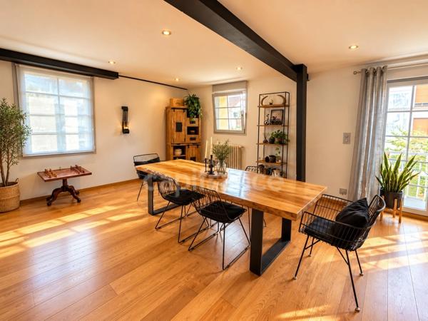 Superbe Loft de 180m²/hab avec studio et garage