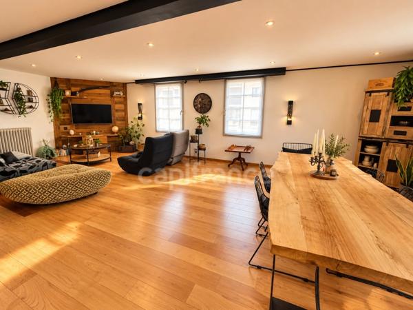 Superbe Loft de 180m²/hab avec studio et garage