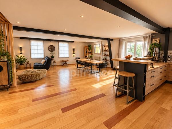 Superbe Loft de 180m²/hab avec studio et garage
