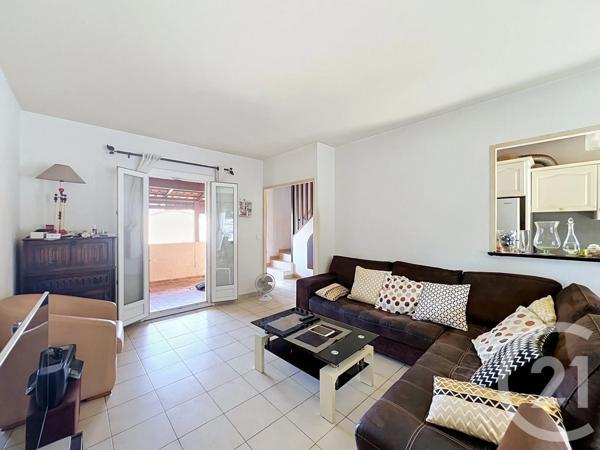 Maison à vendre  3 pièces - 68,90 m 2   ANTIBES  - 06