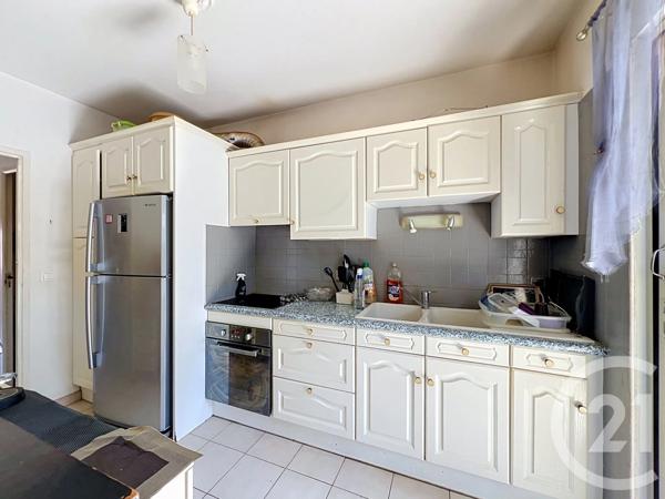 Maison à vendre  3 pièces - 68,90 m 2   ANTIBES  - 06