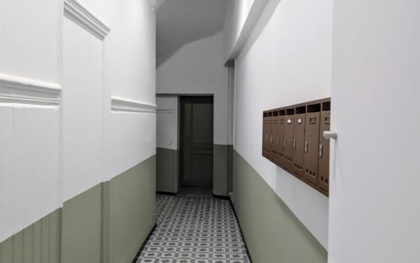 Appartement à vendre    2 pièces • 43 m2 Avignon