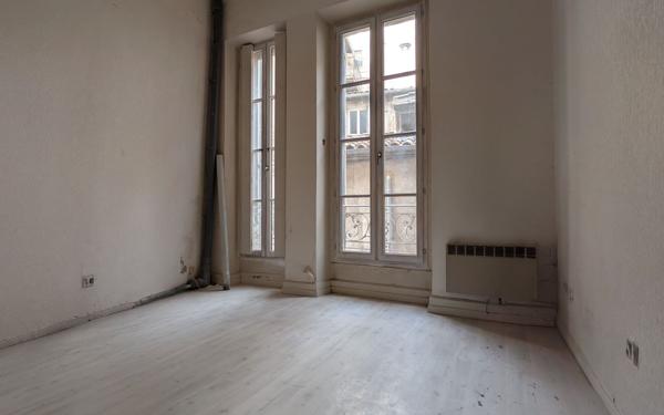 Appartement à vendre    2 pièces • 43 m2 Avignon
