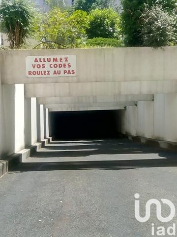 Parking à vendre 9 m² Paris 20