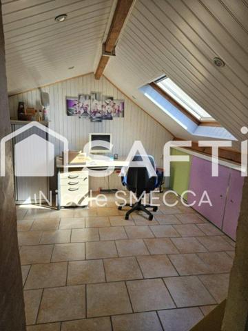 Maison mitoyenne,garage,jardin,terrasse,véranda