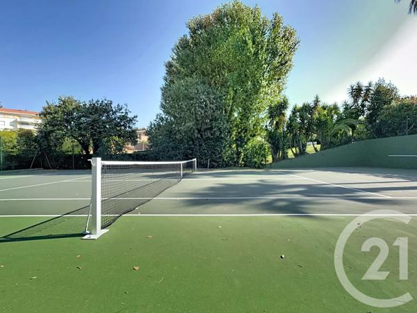 Appartement F2 à vendre  2 pièces - 46,95 m 2   ANTIBES  - 06