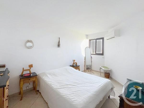 Appartement F2 à vendre  2 pièces - 46,95 m 2   ANTIBES  - 06