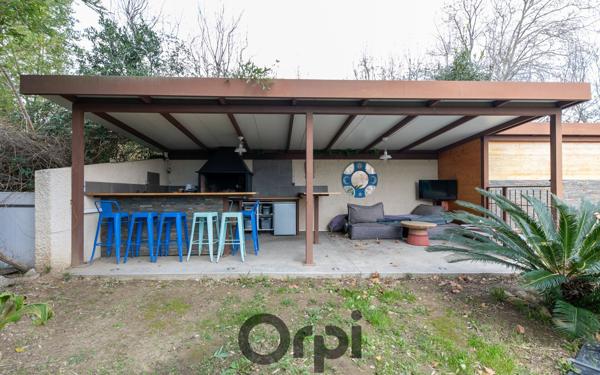 Maison à vendre    4 pièces •  Thuir