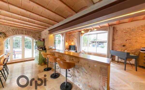 Maison à vendre    4 pièces •  Thuir