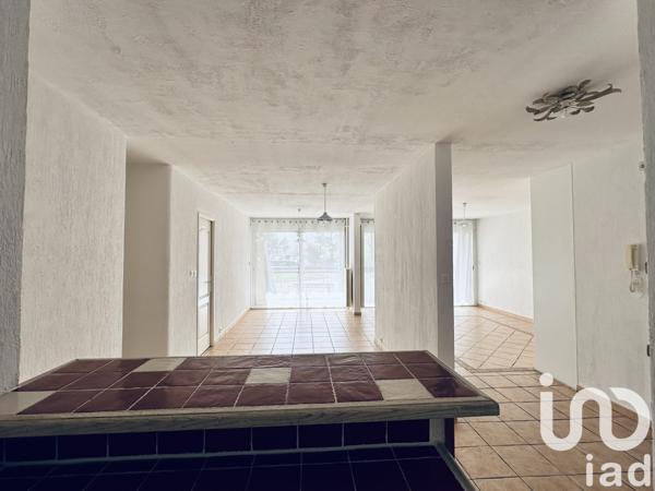 Appartement à vendre 3 pièces 81 m² Vitrolles