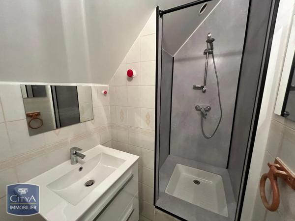Appartement à louer 1 pièce 43.01m² Charleville-Mézières (08000)