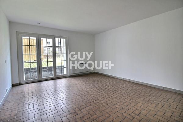 Studio non meublé à louer de 1 pièce de 30 m²