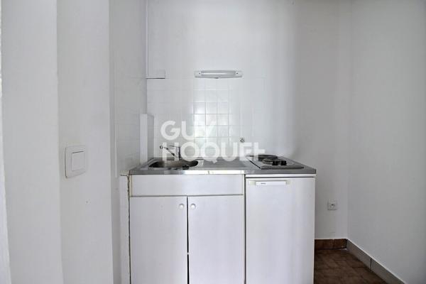 Studio non meublé à louer de 1 pièce de 30 m²