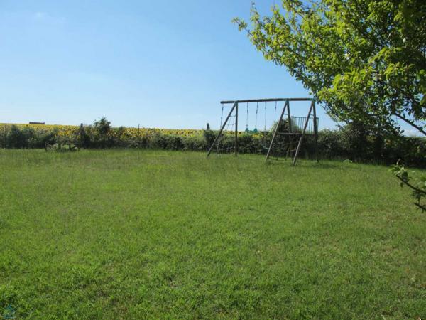 CHARENTAISE 250M² - 3/4 CHAMBRES - JARDIN 1181M²