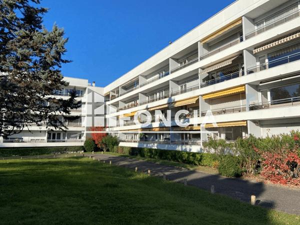 Location Appartement meublé 3 pièces 57.17 m² - 36 RUE POUJEAU Bordeaux 33200