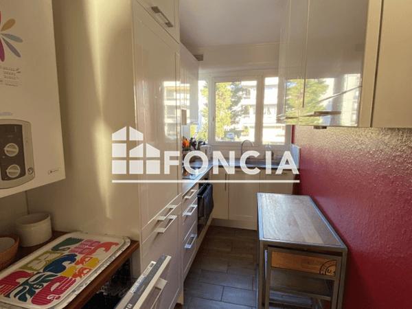 Location Appartement meublé 3 pièces 57.17 m² - 36 RUE POUJEAU Bordeaux 33200