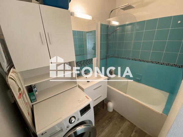 Location Appartement meublé 3 pièces 57.17 m² - 36 RUE POUJEAU Bordeaux 33200