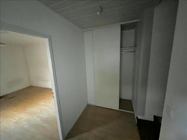 Immeuble à vendre |  Châteauneuf-sur-Charente |  262 m²