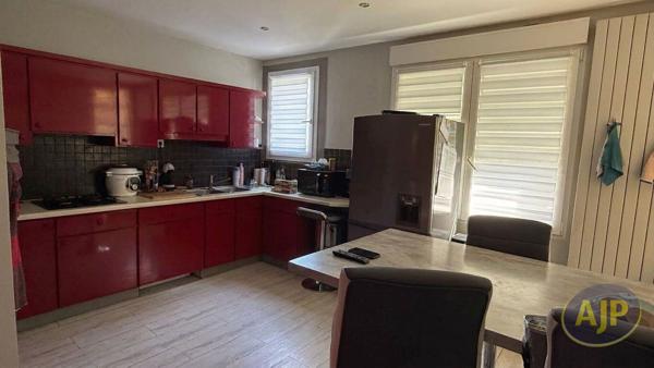 Maison à vendre Angers - 7 pièces, 207m² avec 5 chambre(s) à 546 000€ - AJP Immobilier Angers