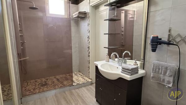 Maison à vendre Angers - 7 pièces, 207m² avec 5 chambre(s) à 546 000€ - AJP Immobilier Angers