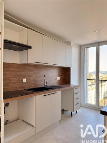 Appartement à vendre 3 pièces 69 m² Marseille 12